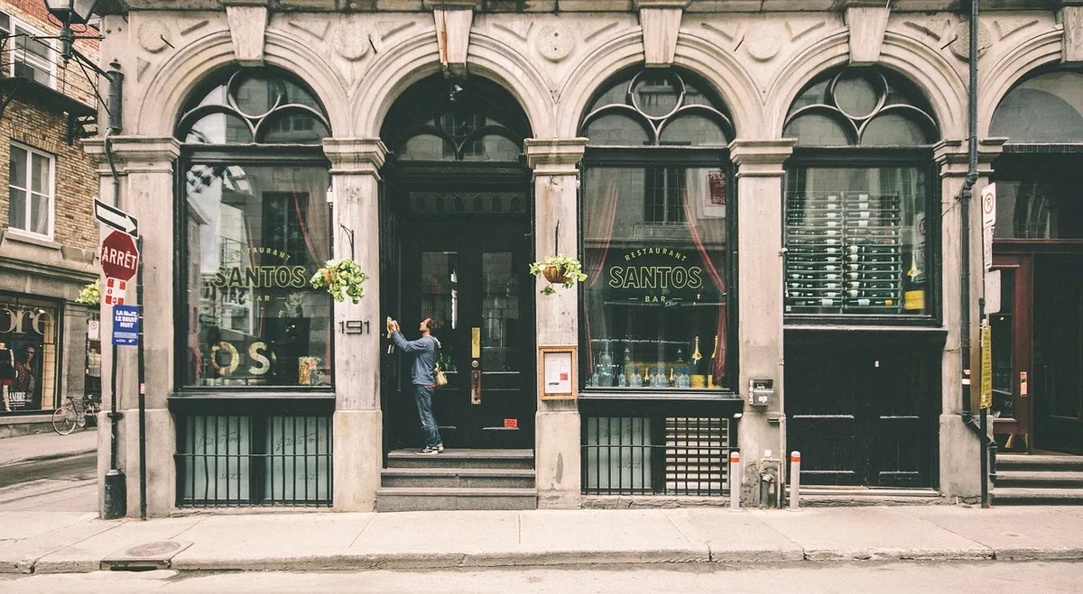 urban, montreal, downtown, streetscape, road, building, architecture, bar, restaurant, historic building, storefront, store, montreal, montreal, bar, restaurant