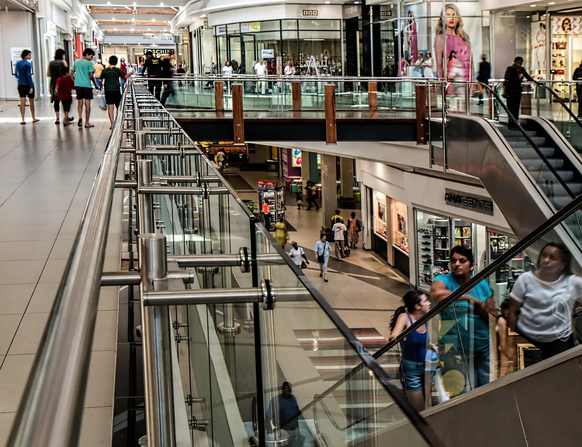 shopping mall, store, retail, center, mall, shopping, trade, merchandise, shop, customers, consumers, consumerism, purchase, marketing, spending, commerce, econ
