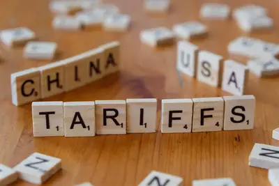 Guerre commerciale Canada USA : analyse des tarifs 155 milliards