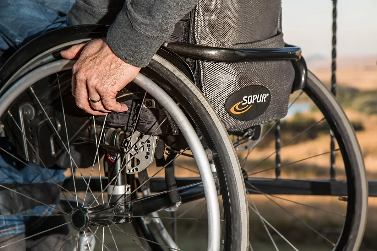 wheelchair, disability, injured, disabled, handicapped, handicap, medical, insurance, health, patient, recovery, paraplegic, treatment, therapy, rehabilitation,